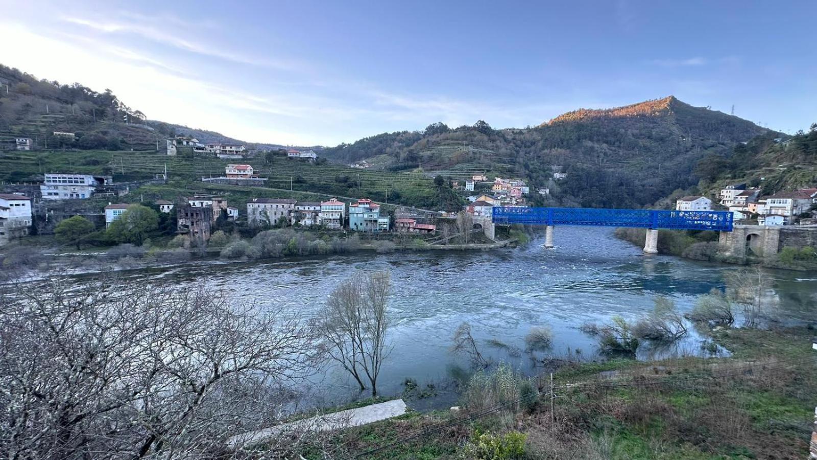 Casa Alpargateiro Vendégház Os Peares Kültér fotó