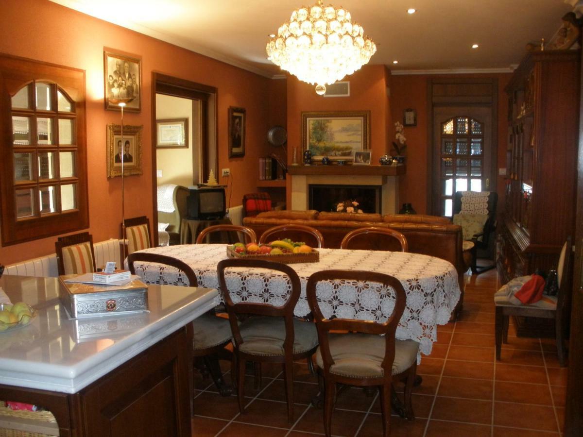 Casa Alpargateiro Vendégház Os Peares Kültér fotó